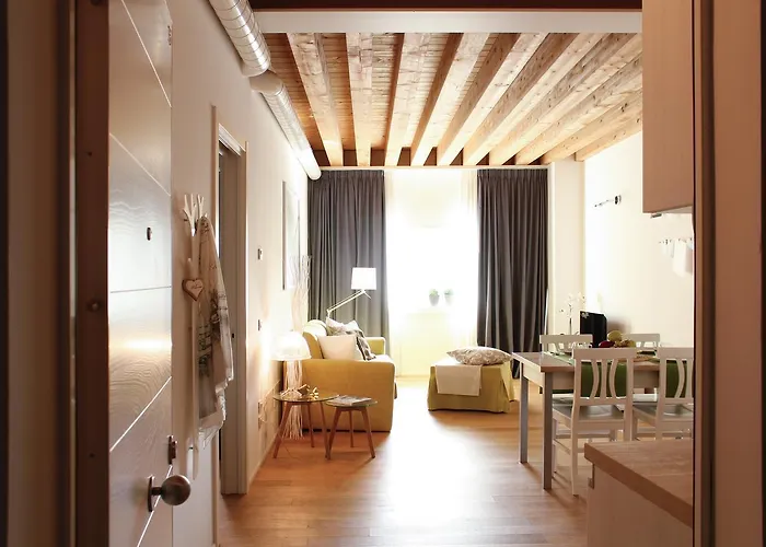 Mazzoni 15 Venice